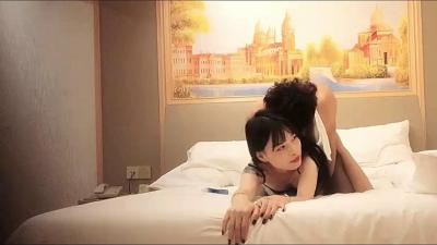 骚货BB湿透求操 骑乘位浪叫『用力插坏我』 欲求不满小穴高潮喷水实录