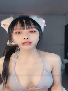 蜜桃臀尤物半裸骑乘假阳具 骚浪入骨让人欲罢不能